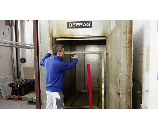 Термостойкая маскировочная лента Tesa [T04309-00012-01] для окраски распылением (коричневая, до 120°С, 170 мкм, 50 м х 25 мм) фотография 6