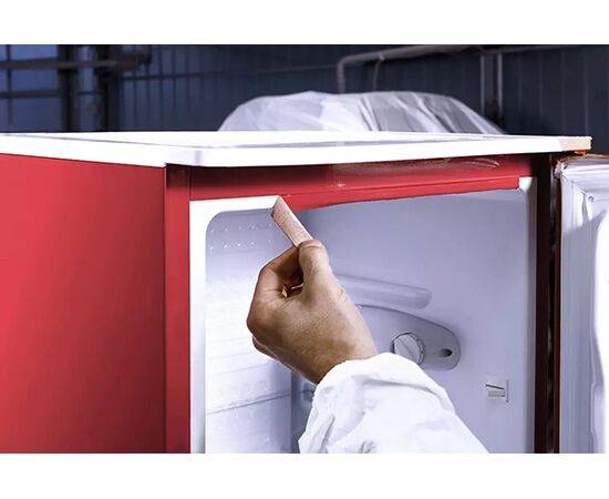 Термостойкая лента Tesa [T04341-00003-00] для окраски распылением (коричневая, до 140°С, 190 мкм, 50 м х 50 мм) фотография 2