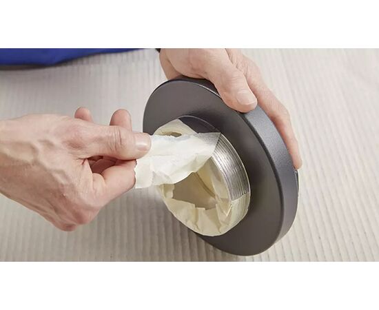 Слегка крепированная маскировочная лента Tesa [T4317-5025] на бумажной основе для окраски распылением (белая, до 80°C, 140 мкм, 50 м х 25 мм) фотография 10