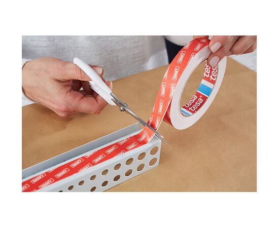 Двусторонняя монтажная лента Tesa [T55791-00014-00] (белая, сверхсильная, 1.5 м x 19 мм) фотография 8