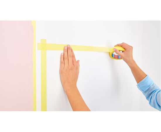 Малярная лента Tesa [T56245-00000-00] для четких краев окрашивания внутри помещений (желтая, 25 м x 25 мм) фотография 5
