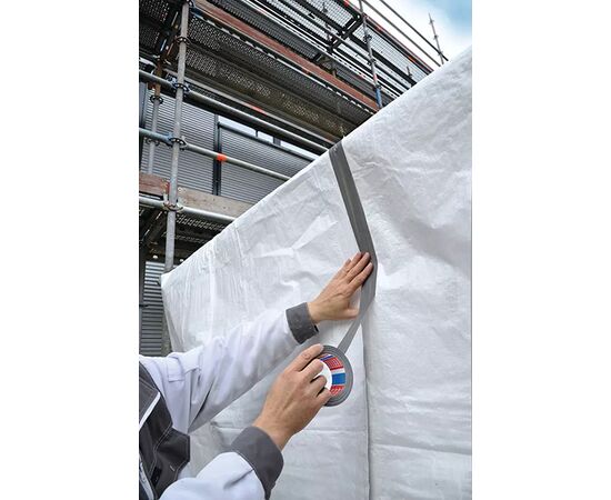 Лента тканевая Tesa Basic [T04610-00000-00] (серая, 150 мкм, 50 м х 50 мм) фотография 4