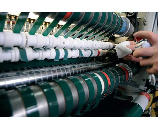 Спрей-очиститель Tesa Professional [T60042-00001-00vid] для удаления клея (200 мл) фотография 6