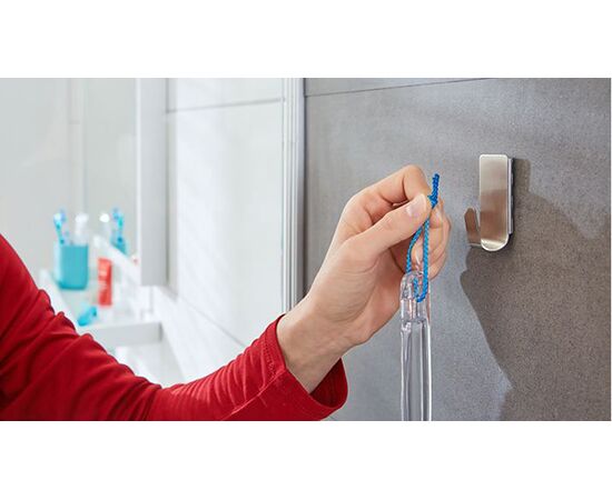 Водостойкий самоклеящийся металлический крючок Tesa Powerstrips [T59765-00000-00] (до 2 кг) фотография 12